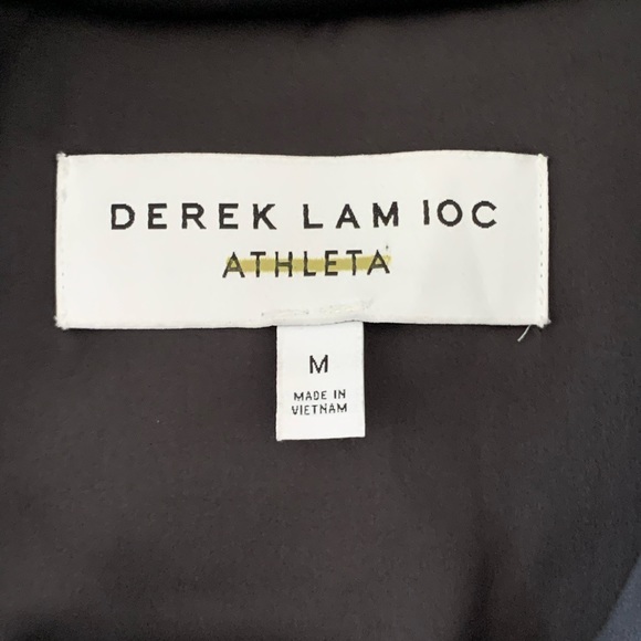 Athleta Derek Lam IOC Women’s Uptown Satin Oversized Snap Button Coat Sz Medium - Picture 3 of 8